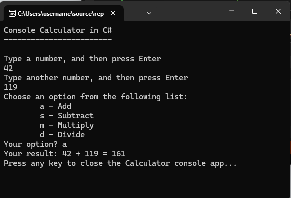 Screenshot, der ein Konsolenfenster mit der Taschenrechner-App und ihren Eingabeaufforderungen zeigt.