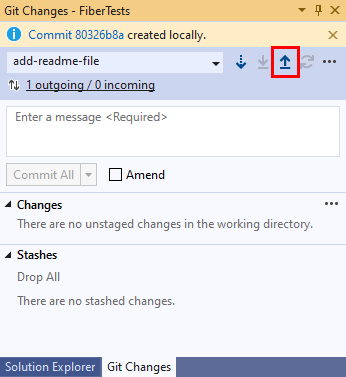 Visual Studio の [Git Changes]\(Git の変更\) ウィンドウの上矢印のプッシュ ボタンのスクリーンショット。