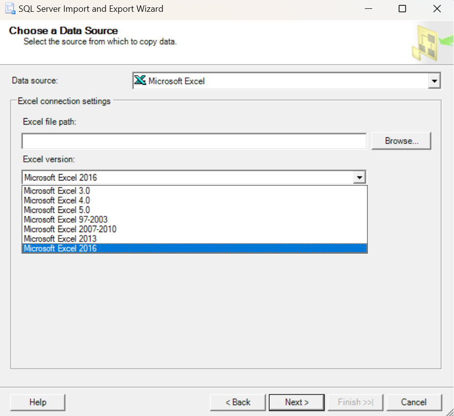 Microsoft Excel 2016 が選択された SSMS の Excel のインポートおよびエクスポート ウィザードのスクリーンショット。