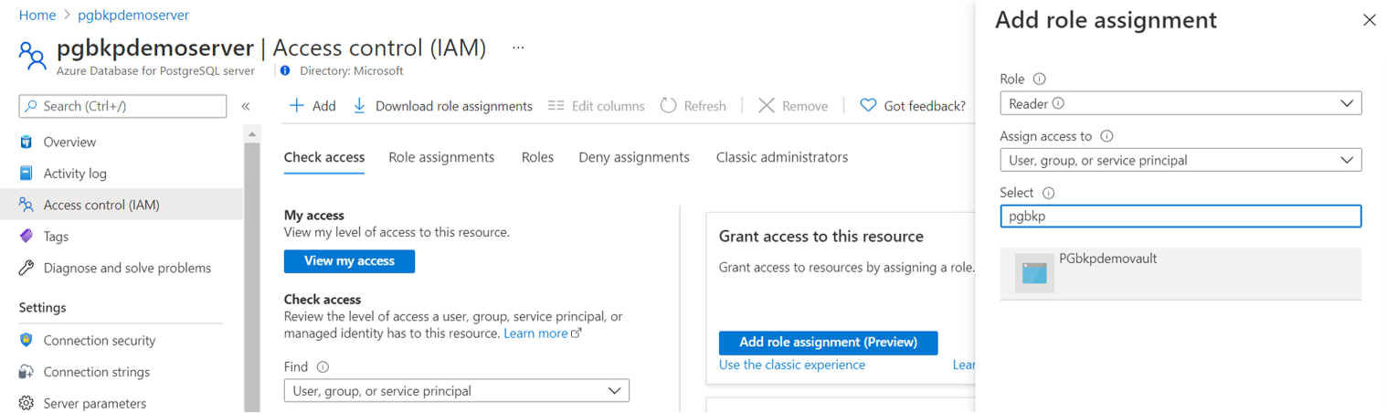 Captura de tela mostrando a opção de definir um acesso Leitor M&nbsp;S I do cofre de Backup do Azure em um servidor do Banco de Dados do Azure para PostgreSQL.