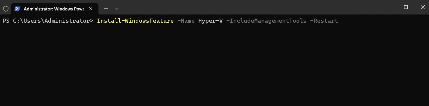 Captura de tela da janela do PowerShell depois de executar o comando para instalar Hyper-V no Windows Server.