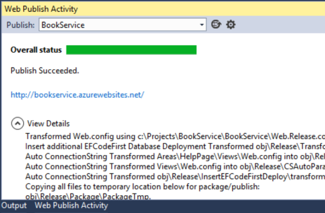 Captura de ecrã da janela de Atividade de Publicação Web mostrando a barra de estado geral e exibindo uma mensagem de publicação bem-sucedida.