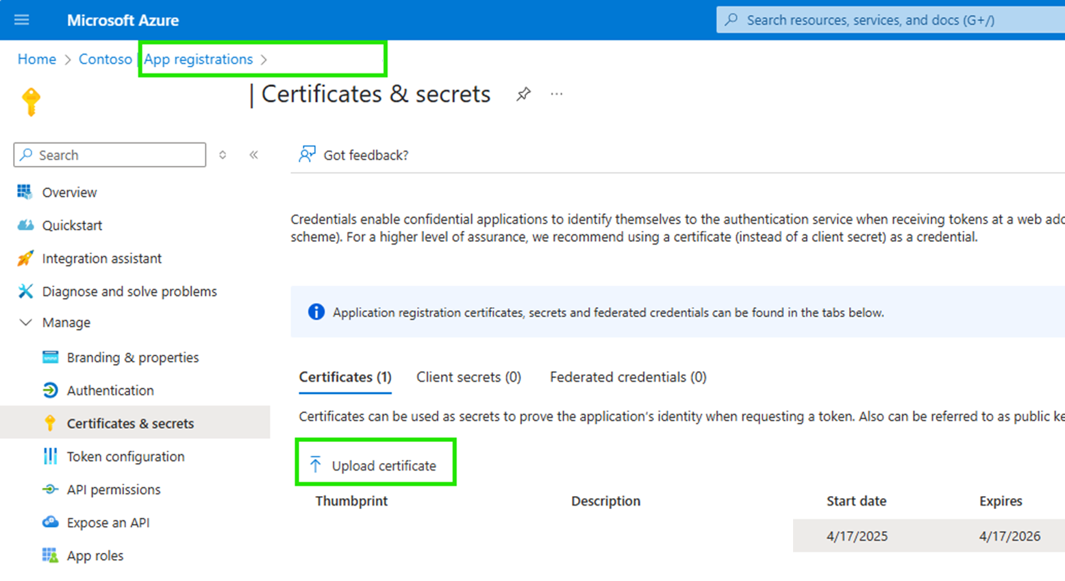 Captura de ecrã a carregar um certificado para a aplicação no portal do Azure.