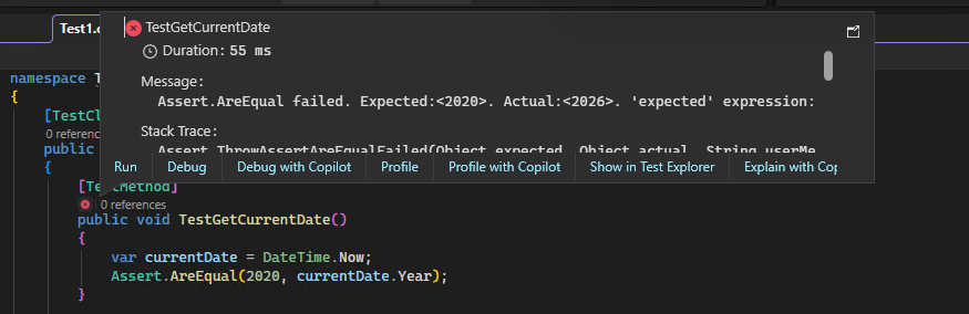 A captura de ecrã mostra o ícone do CodeLens em C++ depois de o selecionares para detalhes no Visual Studio.